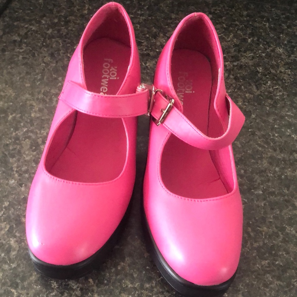 Koi footwear pink Mary Janes Women’s US 8/ UK 6